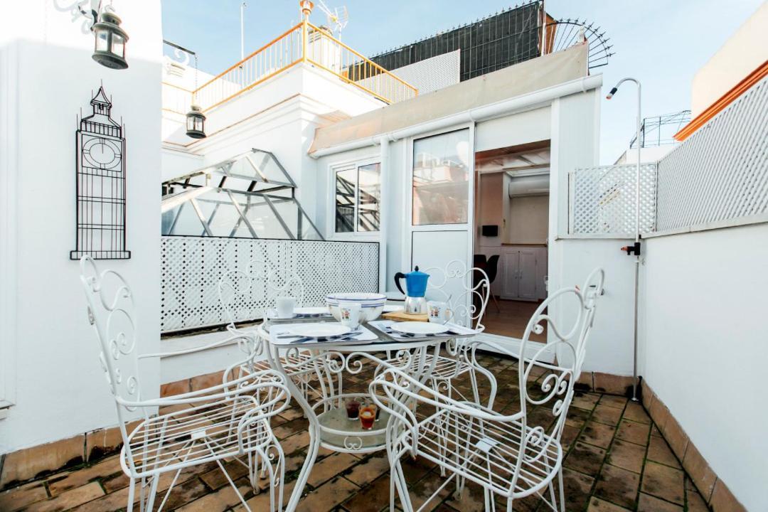 Bright Duplex W/ Terrace Apartment Seville Exterior photo