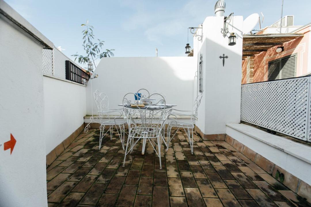 Bright Duplex W/ Terrace Apartment Seville Exterior photo